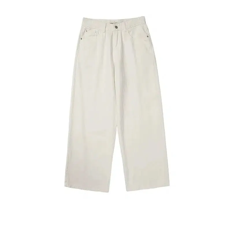 Relaxed Fit Wide-Leg Jeans