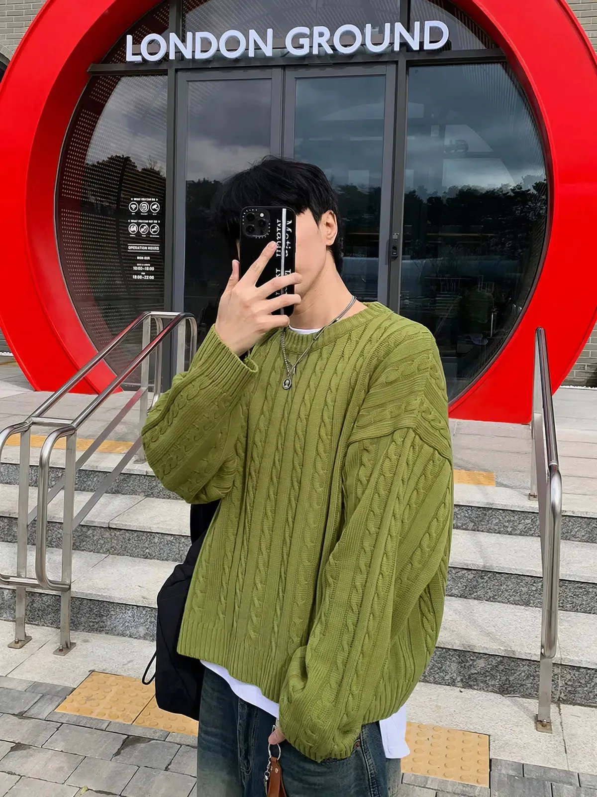 Round Neck Cable Knit Sweater