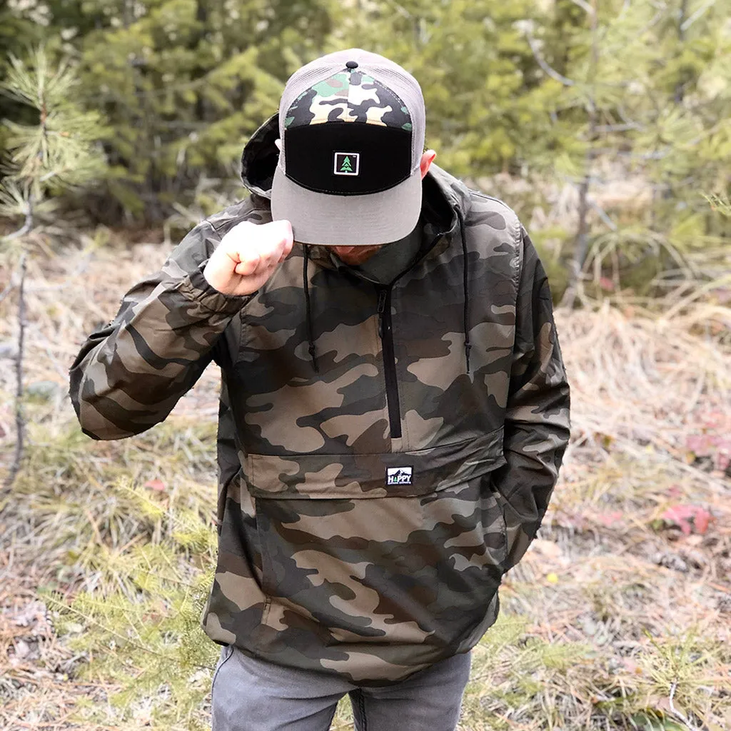 The Adventurer Rain Jacket w / Logo Label